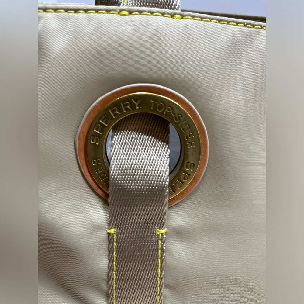 Sperry Top Sider Nylon Canvas Top Handle Tote Detachable Adjustable Wide Strap - Picture 3 of 14